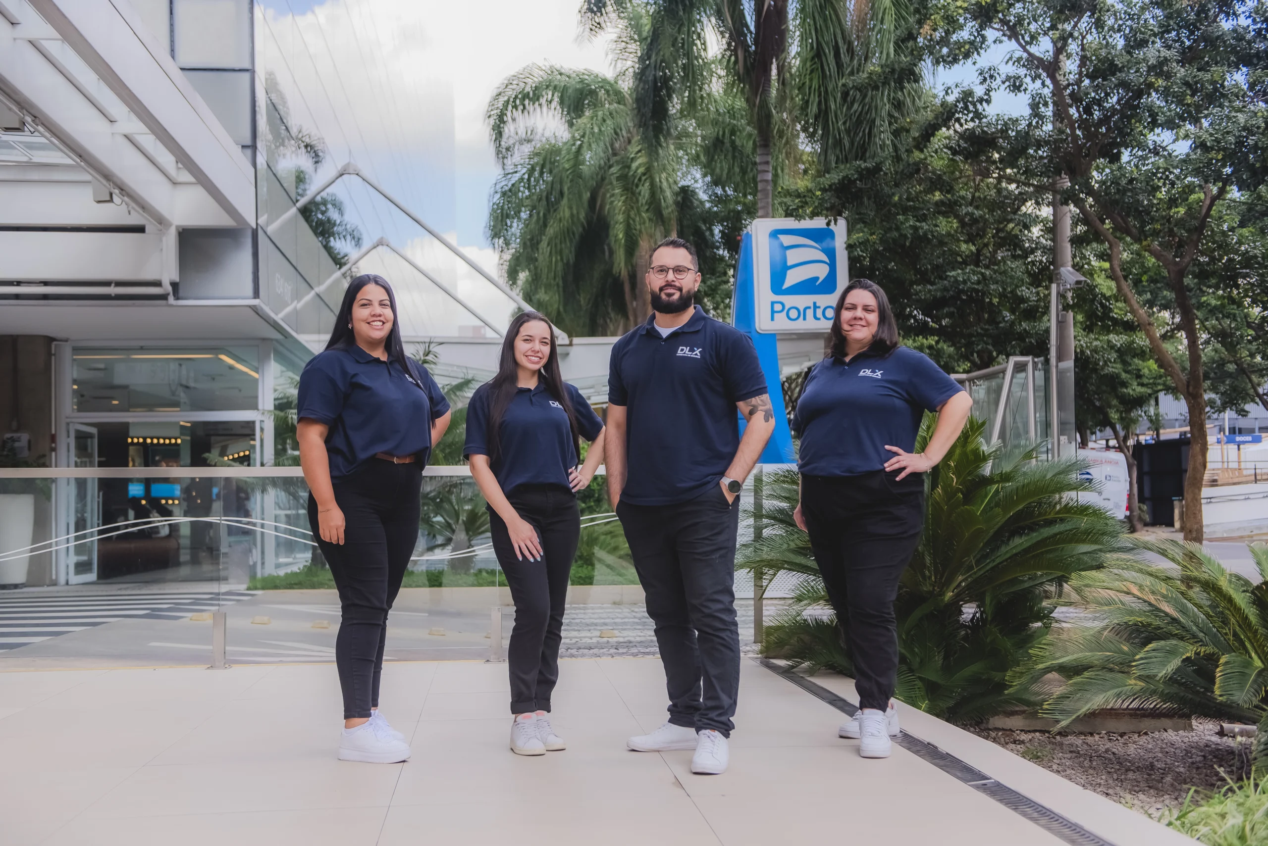 Equipe da DLX na Porto